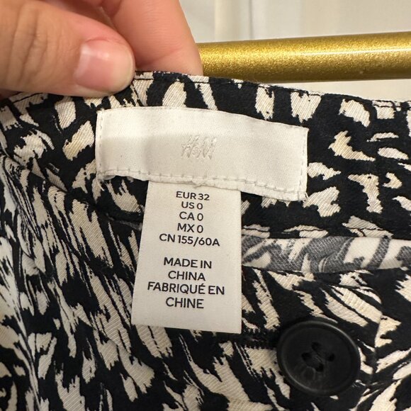 H&M Flare Pants - Picture 2 of 3